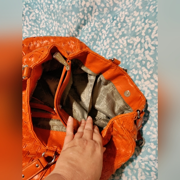 Dana Buchman Boho Faux Leather Woven Orange Purse - Picture 6 of 16